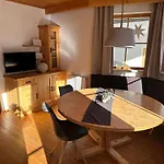 Tiroliving *